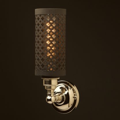 Nickel medium bulb club and round upright wall lamp crinkle black