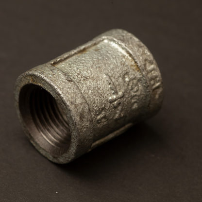 22mm (Half inch) plumbing pipe coupler galvanised